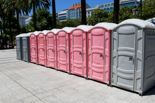 Best Restroom Trailer for Festivals  in Woodsboro, TX